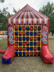 connect4inflatable2 1757633368 spot 4 Inflatable